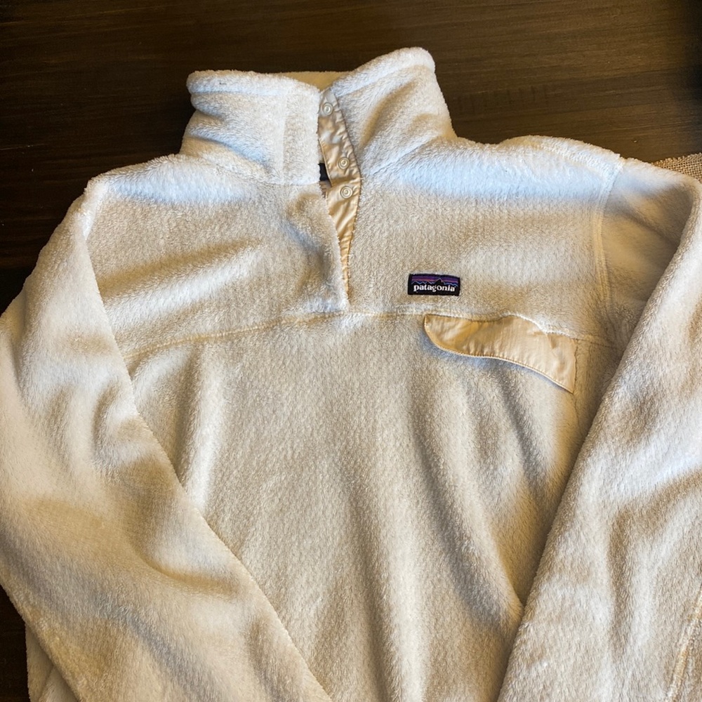 Patagonia sweatshirt!